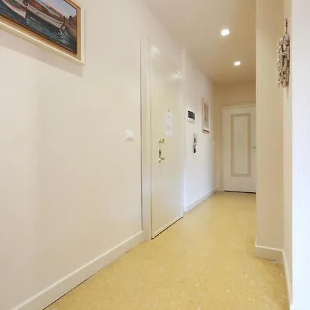 דירה Casa Enrica מונטרוסו אל מארה